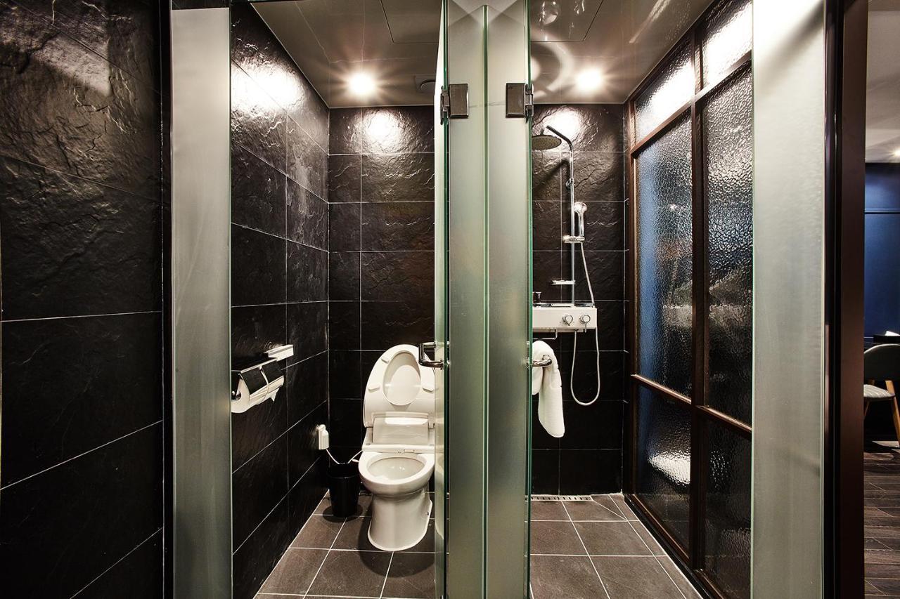 Hotel Wanted Інчхон Екстер'єр фото