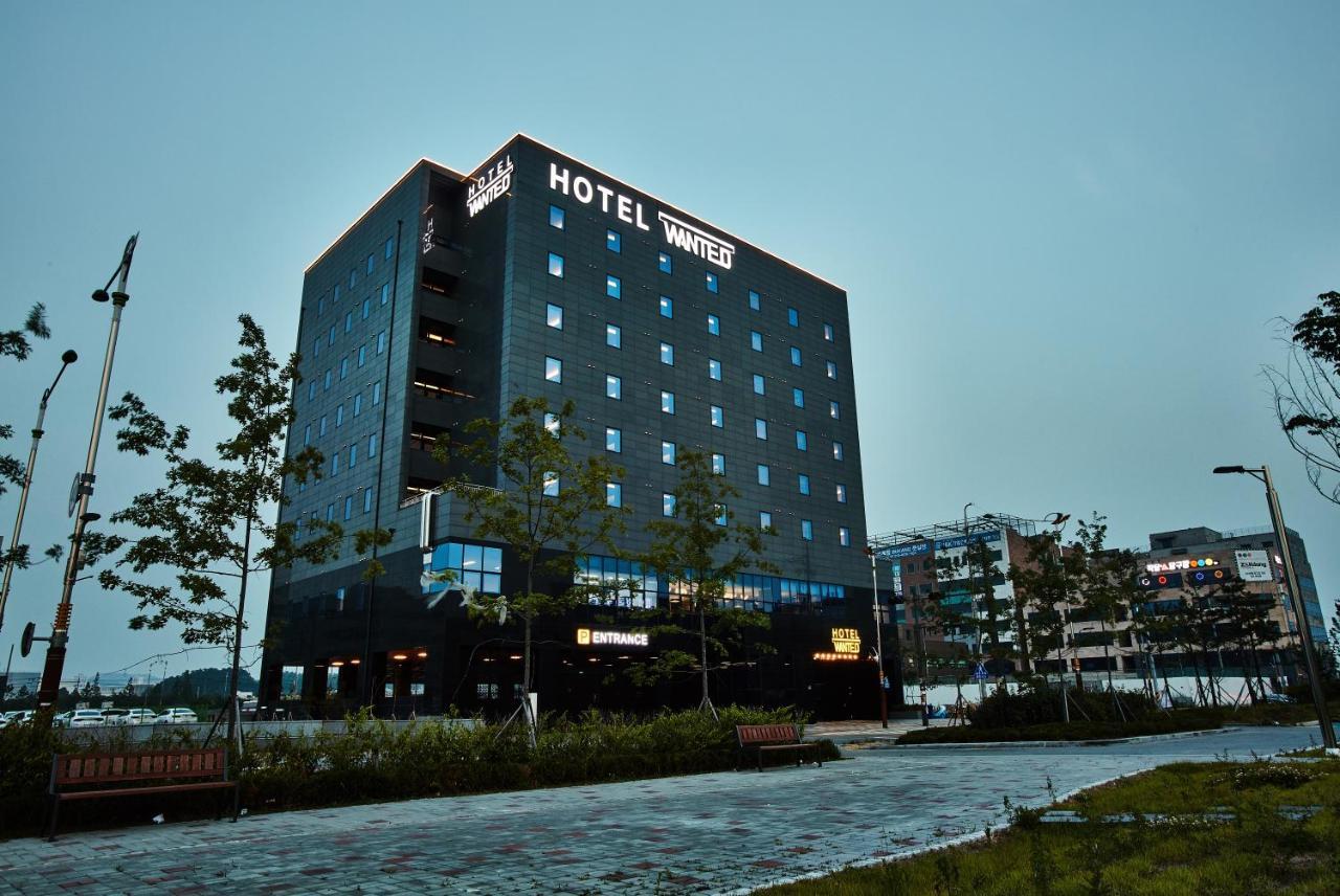 Hotel Wanted Інчхон Екстер'єр фото
